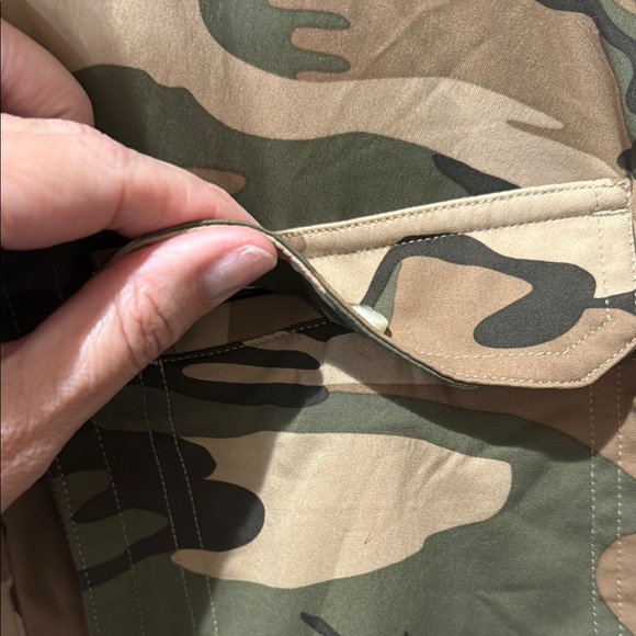 Poncho Camo Short Sleeve Shirt - Picture 5 of 9